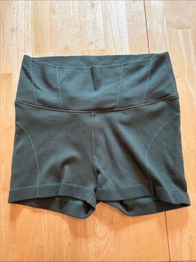 OFFLINE By Aerie Seamless Corset 2" Bike Short
